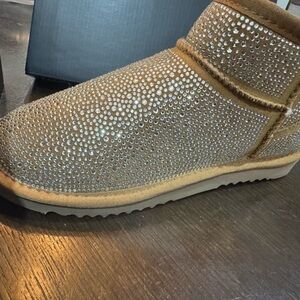 I.N.C. International Concepts
Women's Ariee Mini Cold Weather Booties 9